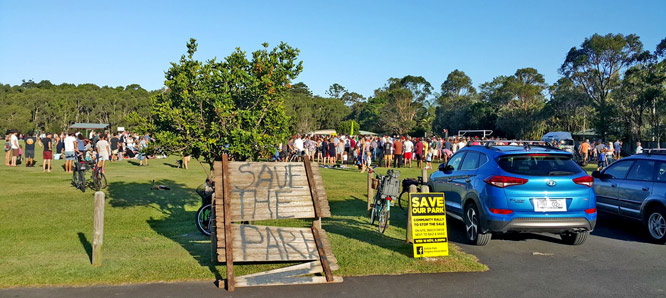 The crowd was estimated to be up to 1000 protestors. Photo: David Michie.